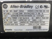 Allen-Bradley MPL-B330P-SJ22A 1,8kW 3~Servomotor used