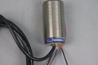 Telemecanique/SCHNEIDER XS1M30PA370 Induktiver N&auml;hrungsschalter Unused OVP