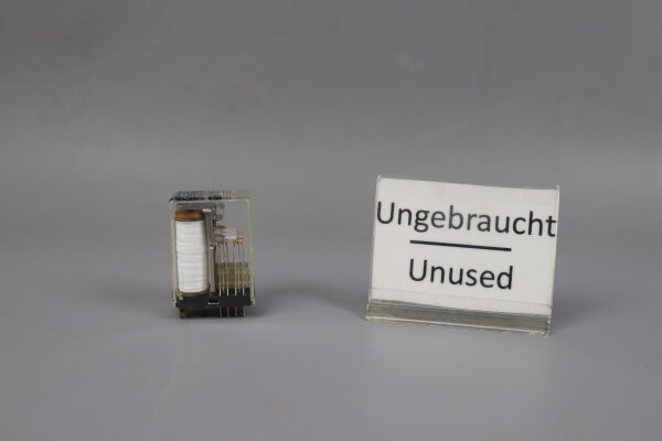 Siemens V23005-B0007-B110 Relay V23005B0007B110 BCW7 110V Unused