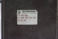 Schmersal TR 452-02y Rollendruckbolzen Ui 380 VAC Ith 16A Used